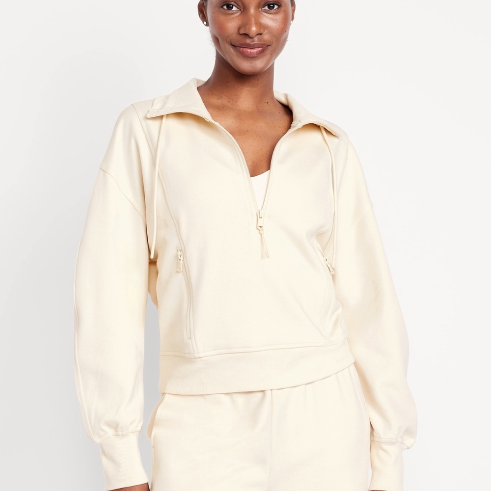 Old Navy Cream Women's Zip-Up Sweatshirt